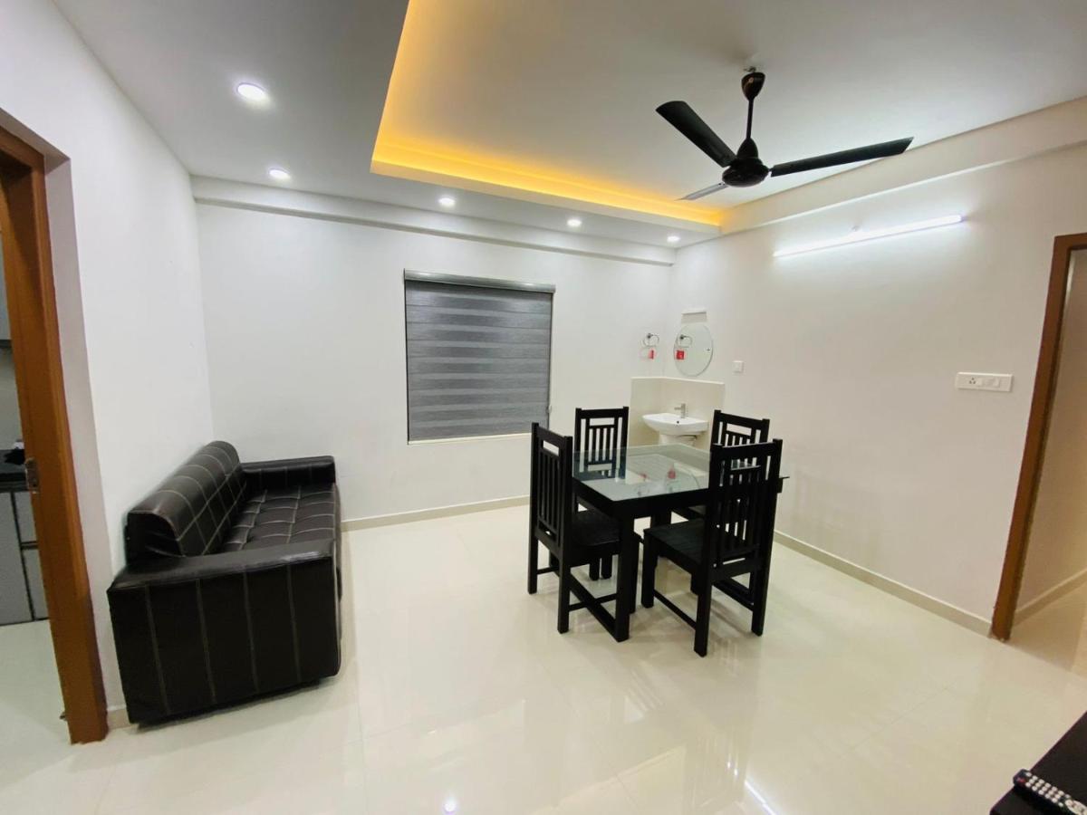 Hotel Nujoom Rooms & Apartments Kochi Exterior photo